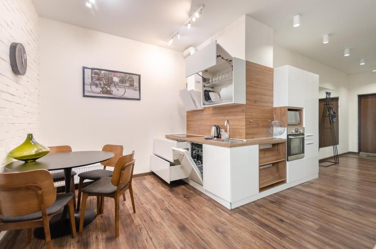 Petrovdom Apartaments 8-188 In Rc Central Park, 7 John Mccain Street Киев Экстерьер фото