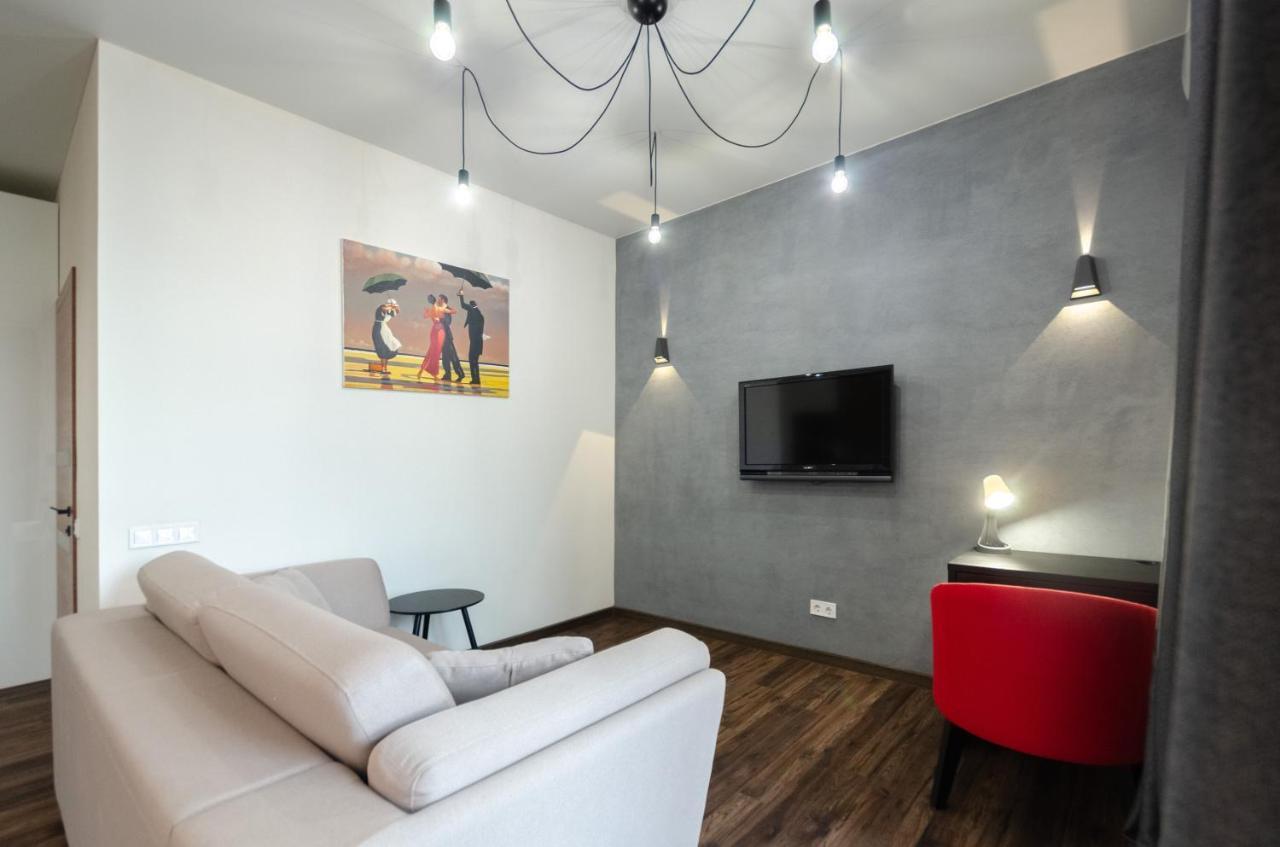 Petrovdom Apartaments 8-188 In Rc Central Park, 7 John Mccain Street Киев Экстерьер фото